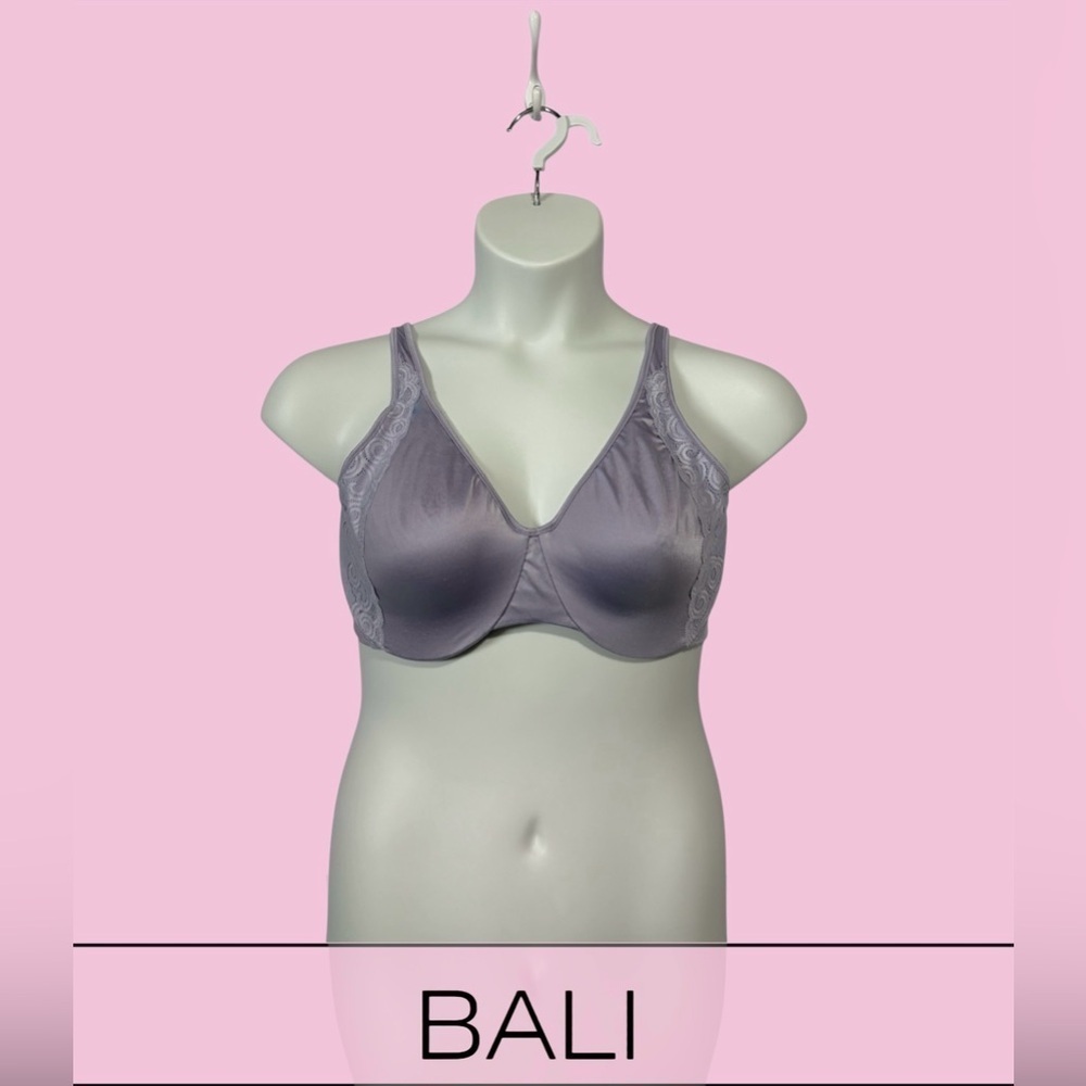 Bali, Lavender Underwire Bra, Size 40D 🫦